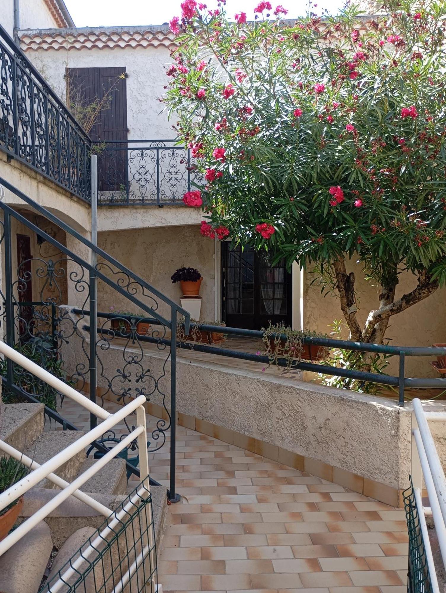 "Les Tournesols" Villa Saint-Martin-d'Ardeche Exterior photo